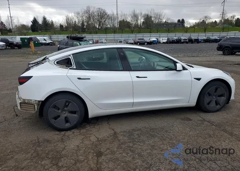 2021 Tesla Model 3 из США, поврежденный, VIN 5YJ3E1EB9MF002237